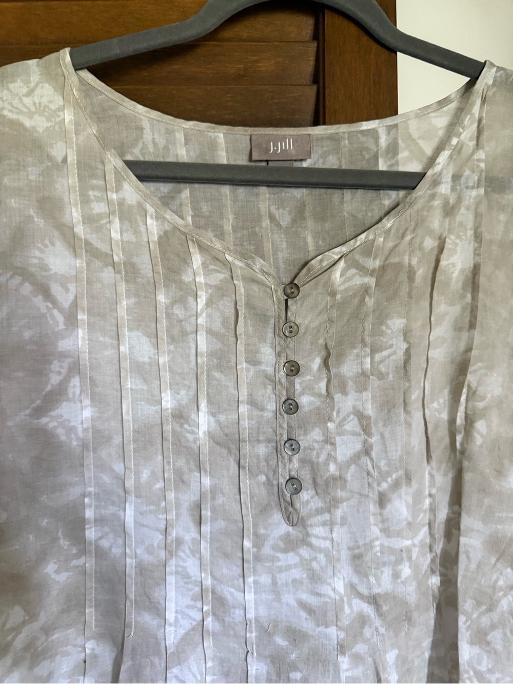 J. Jill 100% cotton batik print top size Large EUC - Picture 2 of 5